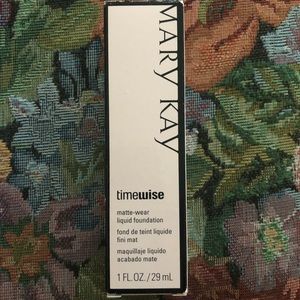 Mary Kay Matte Foundation